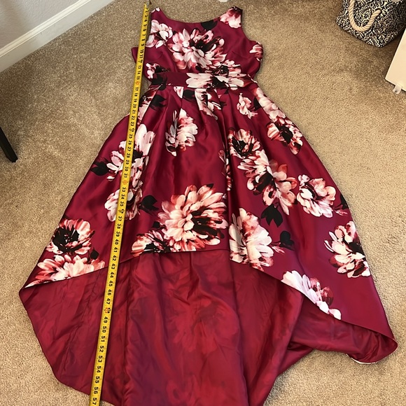 Tahari Arthur S. Levine Floral Mikado High Low Dress Size 12 - Picture 10 of 14